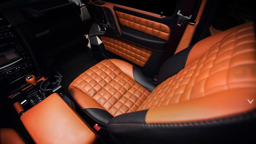 Интерьер Mercedes-Benz G55 AMG by Vilner 2017 года  (фото 11 из 13)
